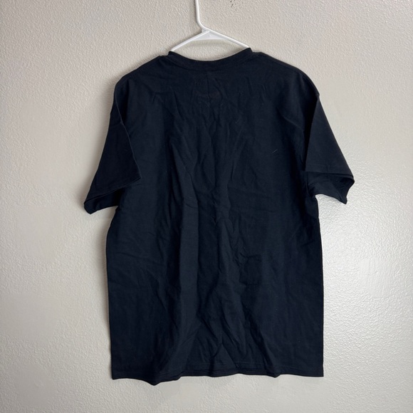 Home Alone Shirt Size Large - Picture 3 of 5